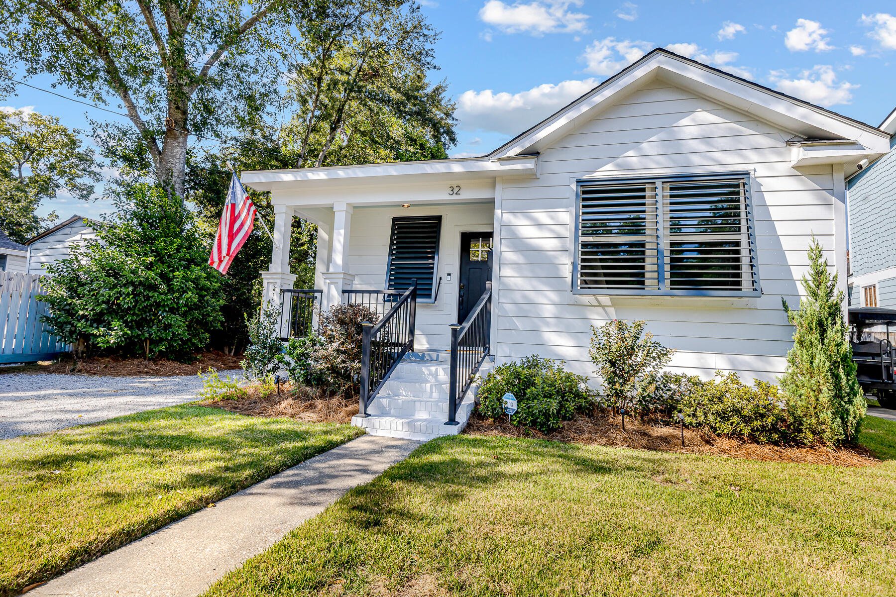 Property image 1 at 32 Alberta Avenue, Charleston, SC 29403