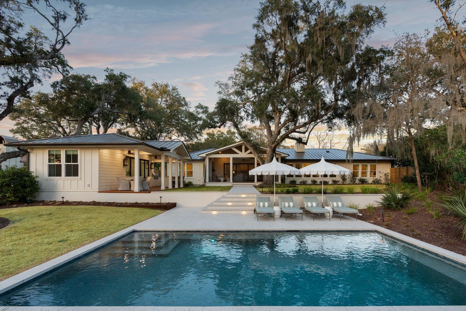 Hobcaw Point, Mount Pleasant community