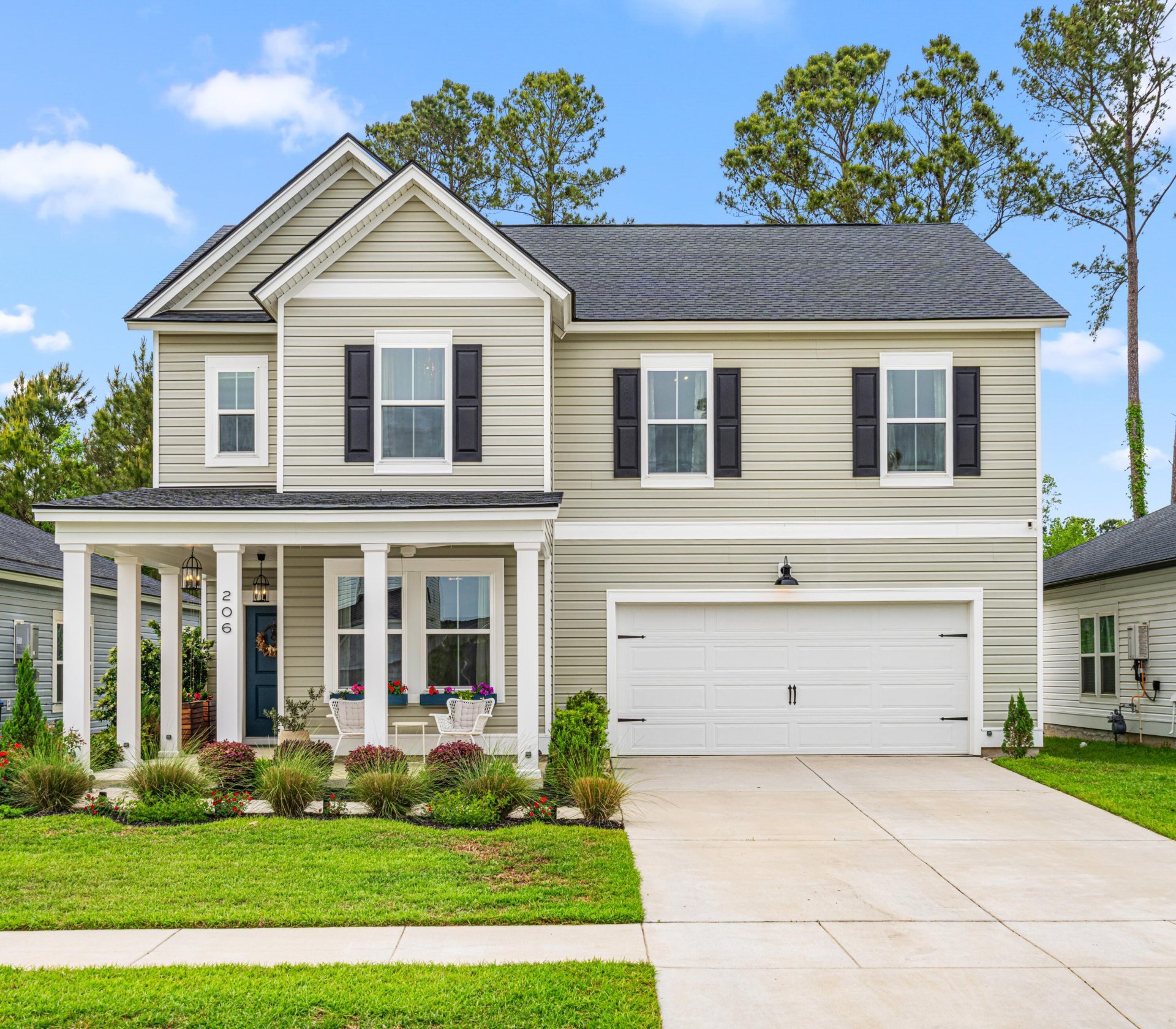 Property image 1 at 206 Red Bluff Street, Summerville, SC 29483