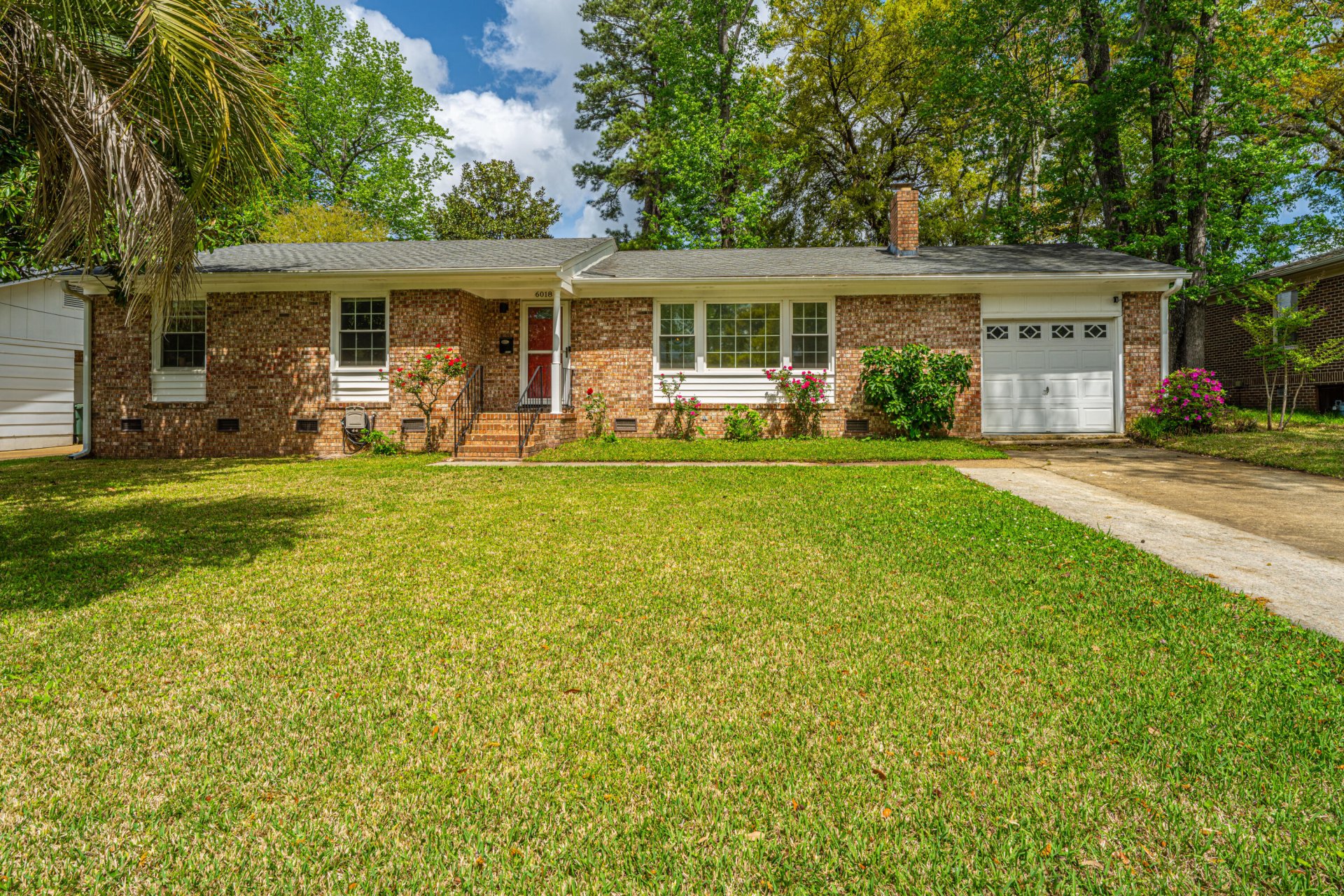 Property image 1 at 6018 Ridgecrest Avenue, Hanahan, SC 29410