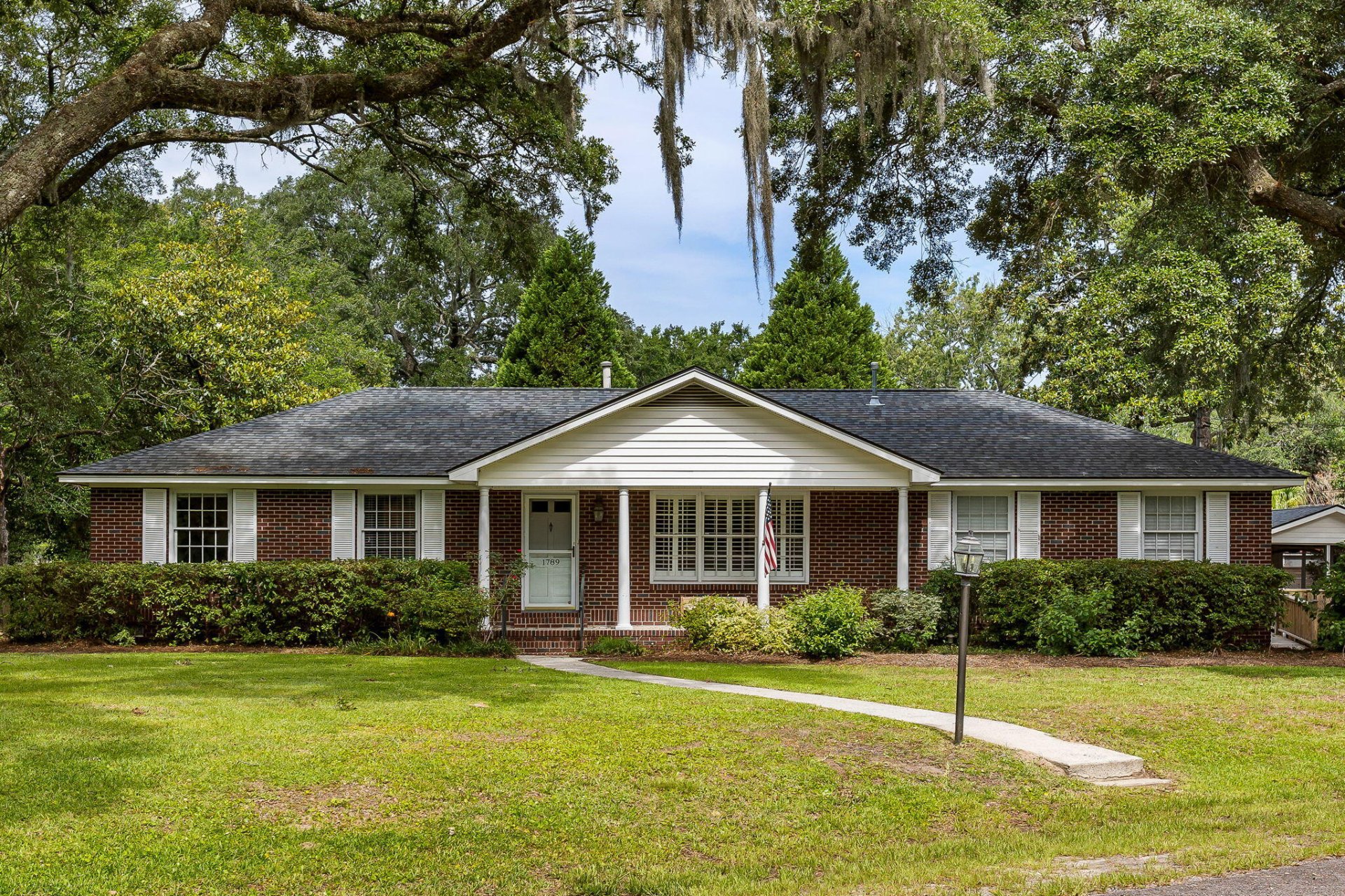Property image 1 at 1789 Balfoure Drive, Charleston, SC 29407