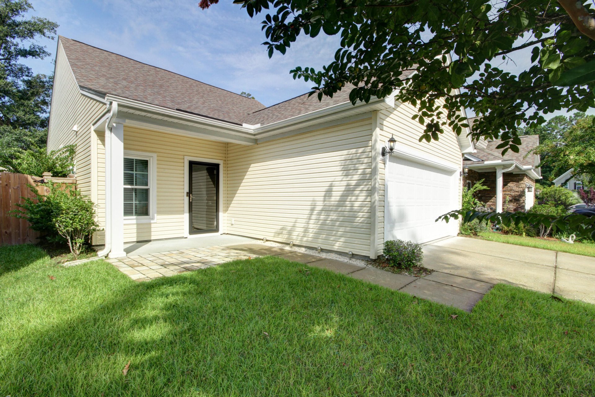 Property image 1 at 1516 Oldenburg Drive, Mount Pleasant, SC 29466