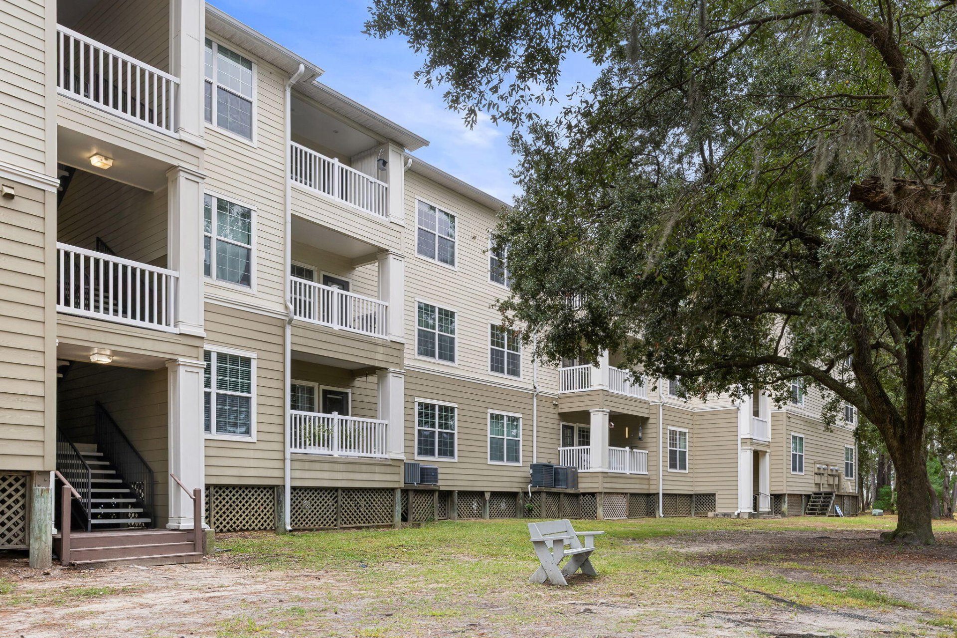 Property at 700 Daniel Ellis Drive 8306, Charleston, SC 29412
