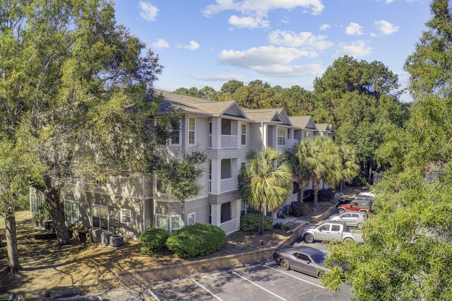 Property at 700 Daniel Ellis Drive 14103, Charleston, SC 29412