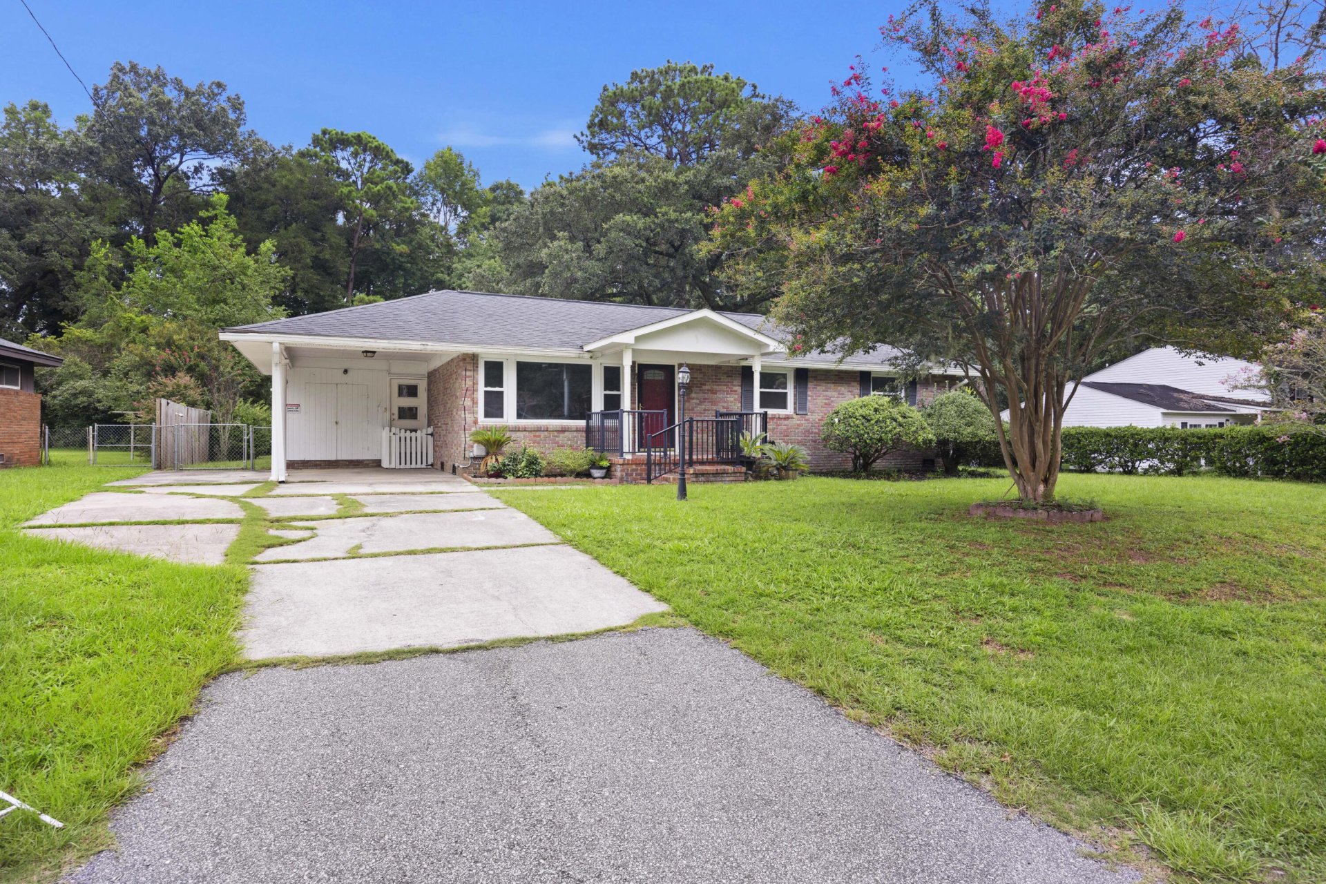 Property at 4765 S Constellation Drive, North Charleston, SC 29418