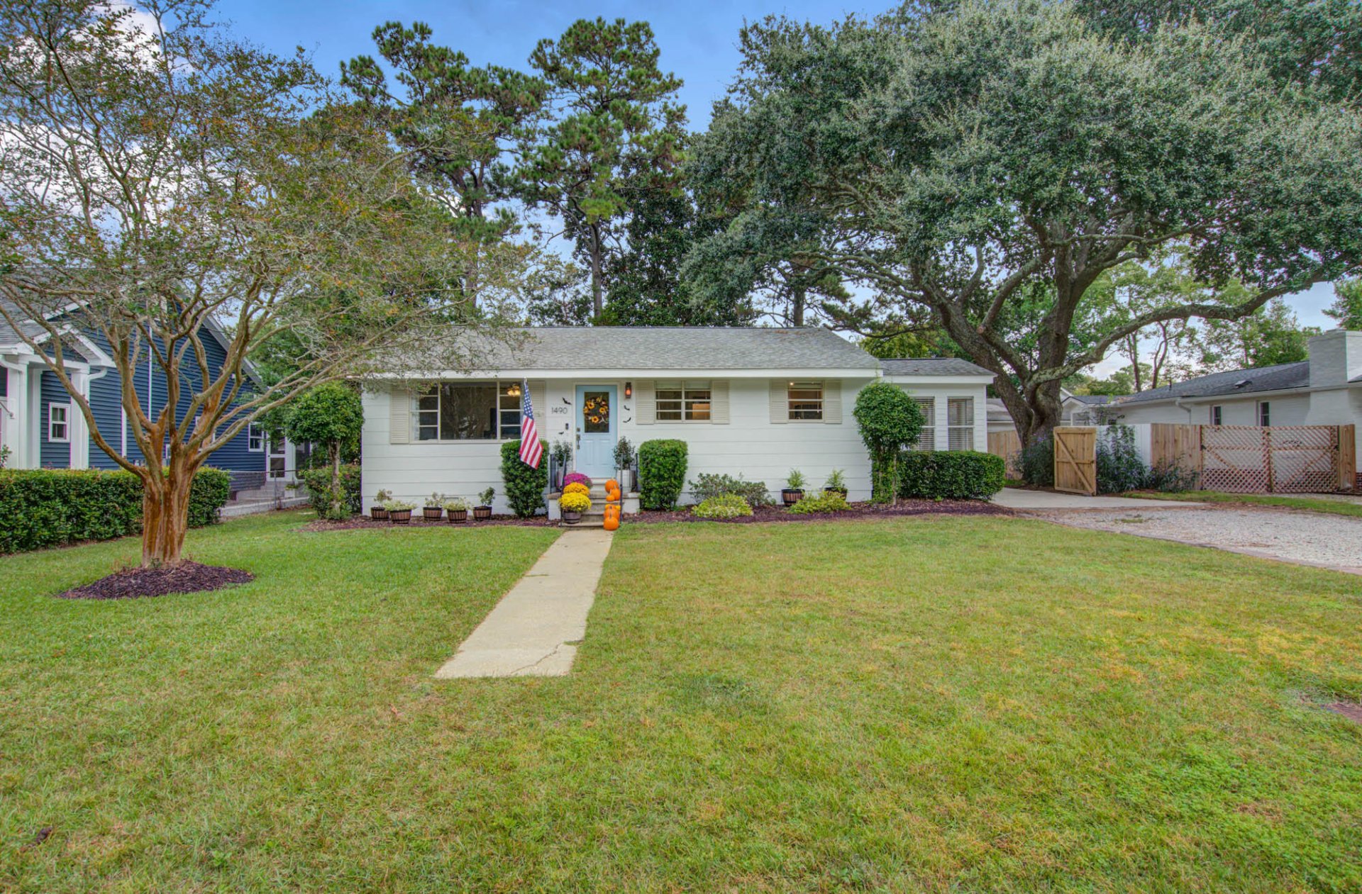 Property image 1 at 1490 Hindman Avenue, Mount Pleasant, SC 29464