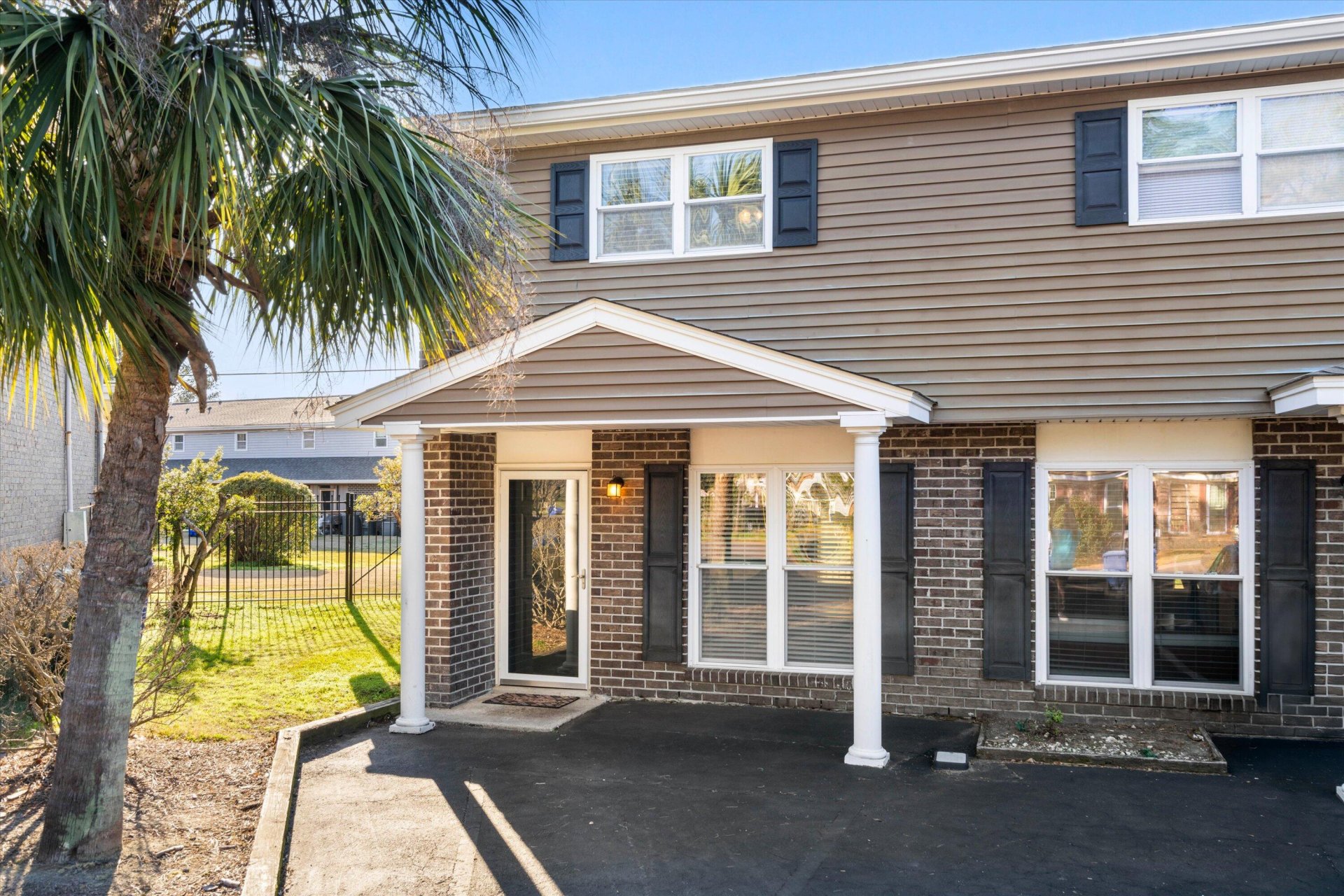 Property image 1 at 1860 Mepkin Road H1, Charleston, SC 29407