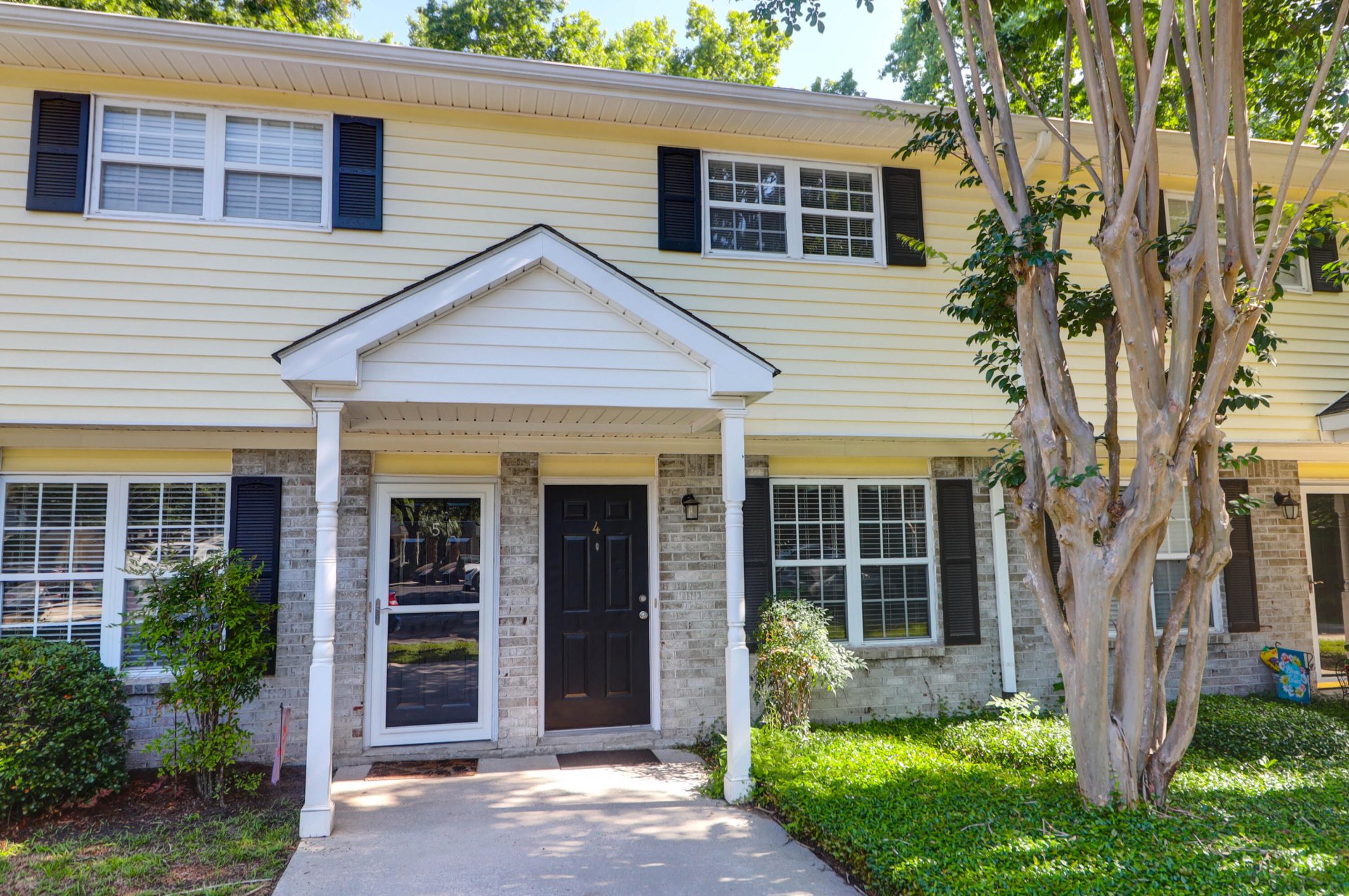 Property image 1 at 507 Stinson Drive G4, Charleston, SC 29407