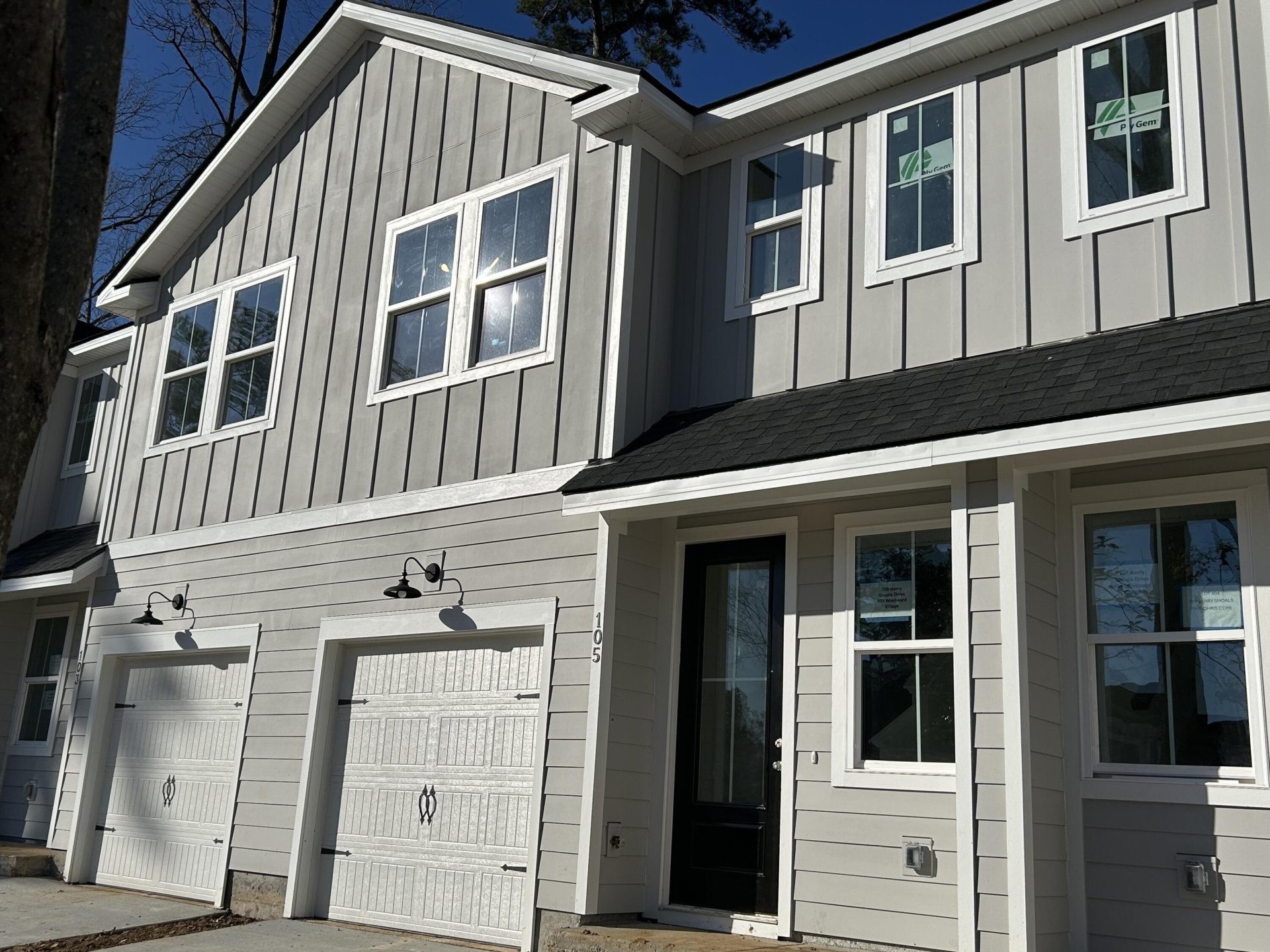 Windward Village, Summerville community