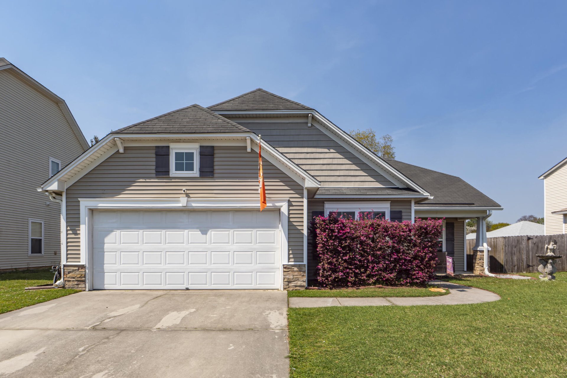 Property at 8217 Little Sydneys Way, North Charleston, SC 29406