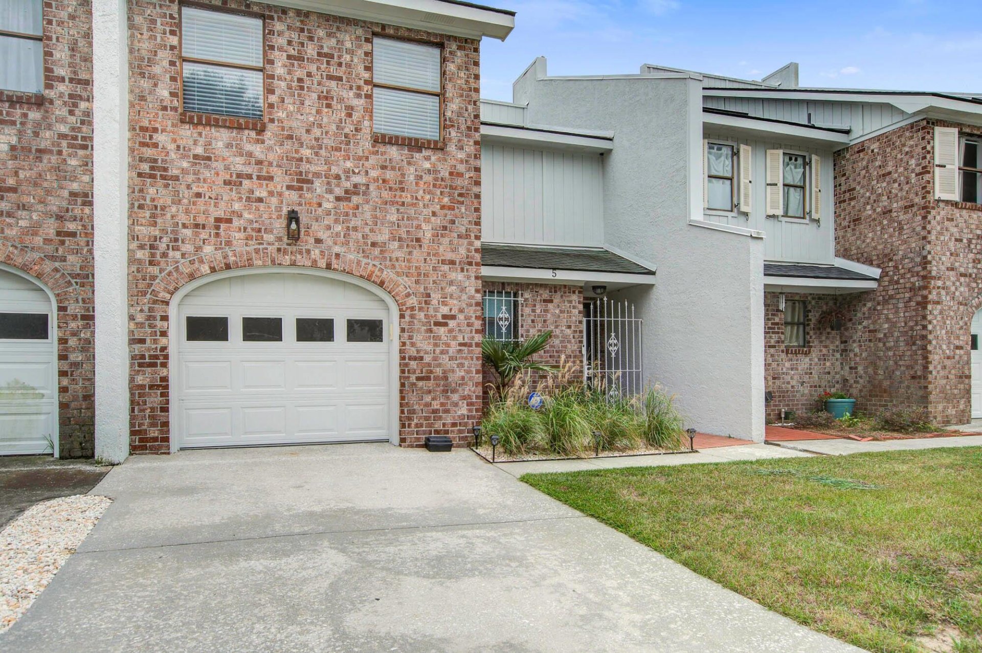 Property at 5 Poets Corner, Charleston, SC 29412