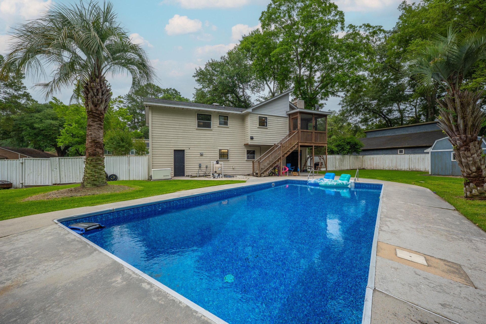 Property image 1 at 518 Woodward Boulevard, Summerville, SC 29483