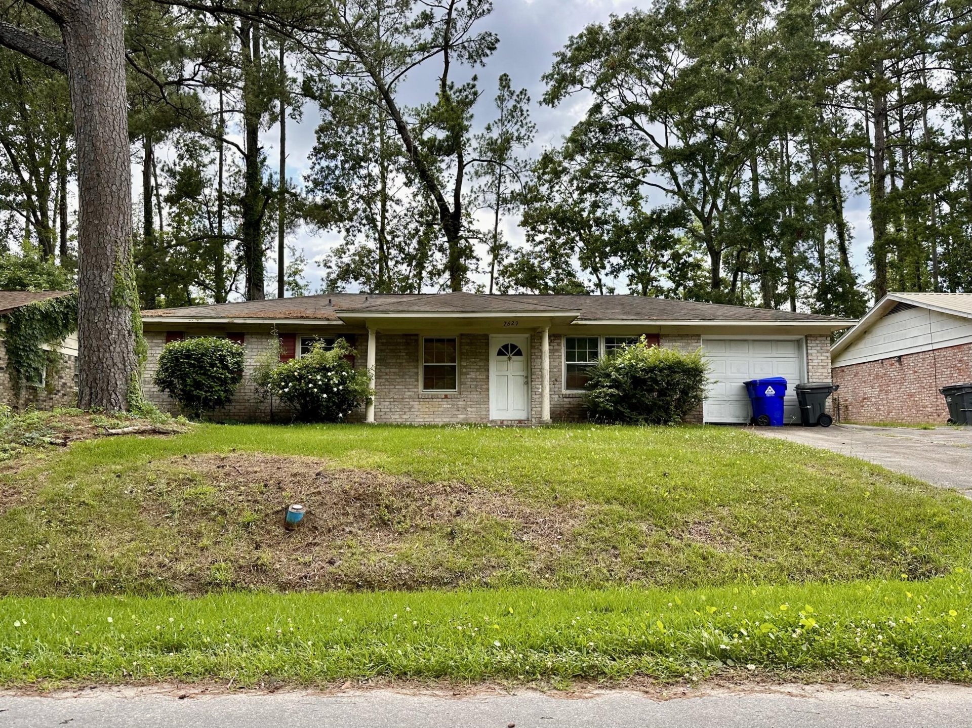 Property at 7629 Crossgate Boulevard, North Charleston, SC 29420