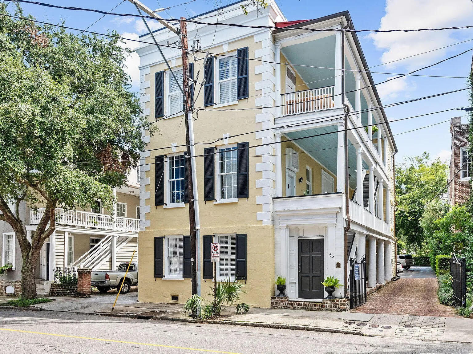 Property image 1 at 53 Hasell Street H, Charleston, SC 29401