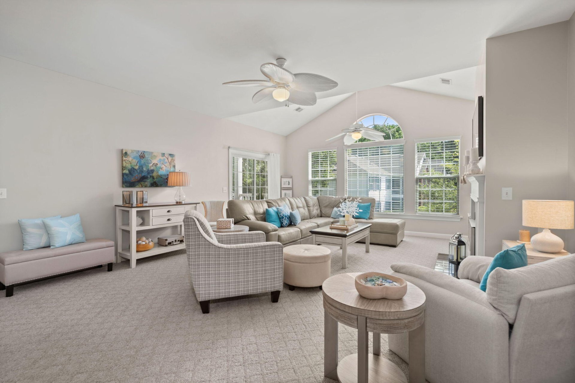 Property image 1 at 142 Golf View Lane, Summerville, SC 29485