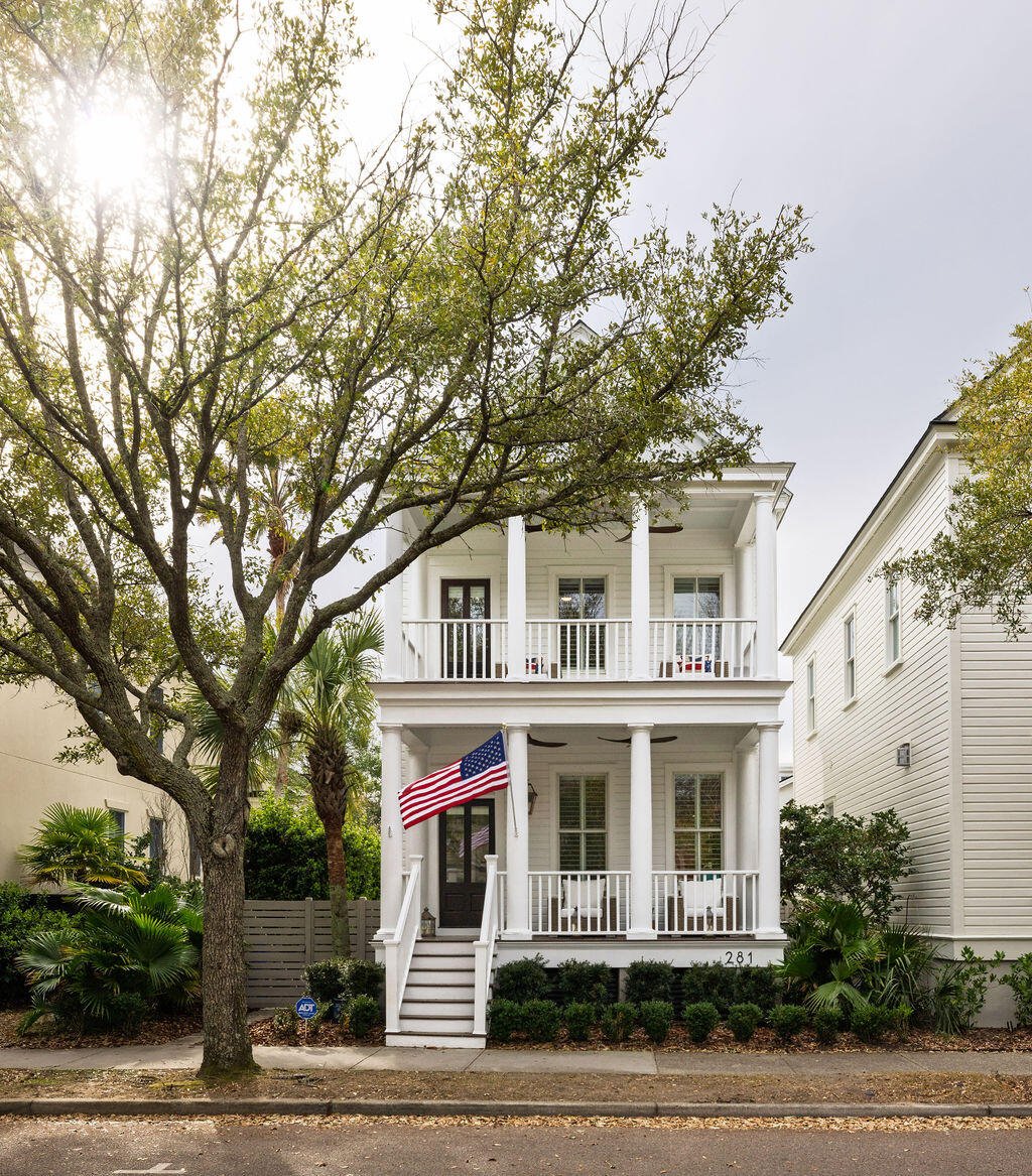 281 N Shelmore Boulevard