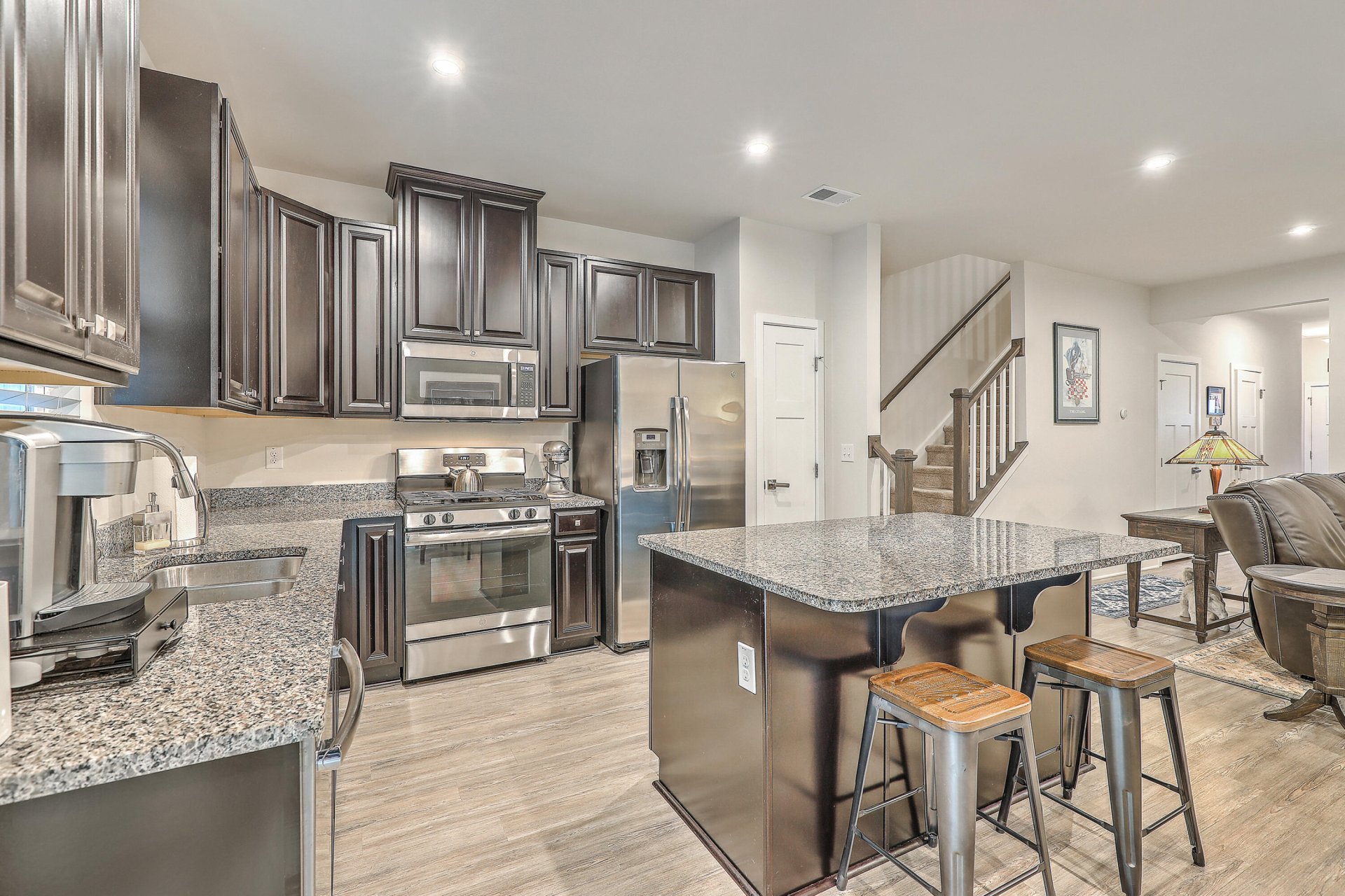 Property image 1 at 305 Grand Palm Lane, Summerville, SC 29485