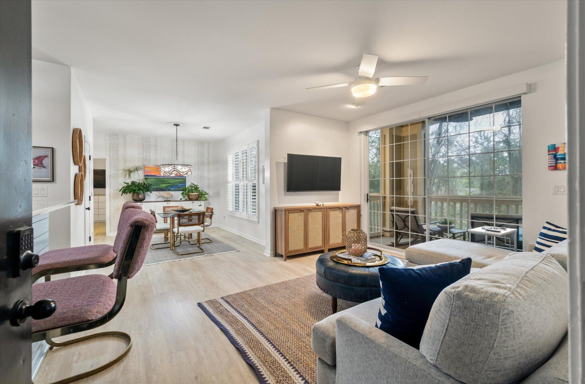 1600 Long Grove Drive 612