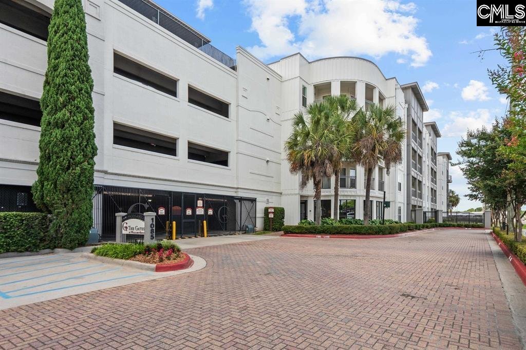 Property at 1085 Shop Road 238, Columbia, SC 29201-5414