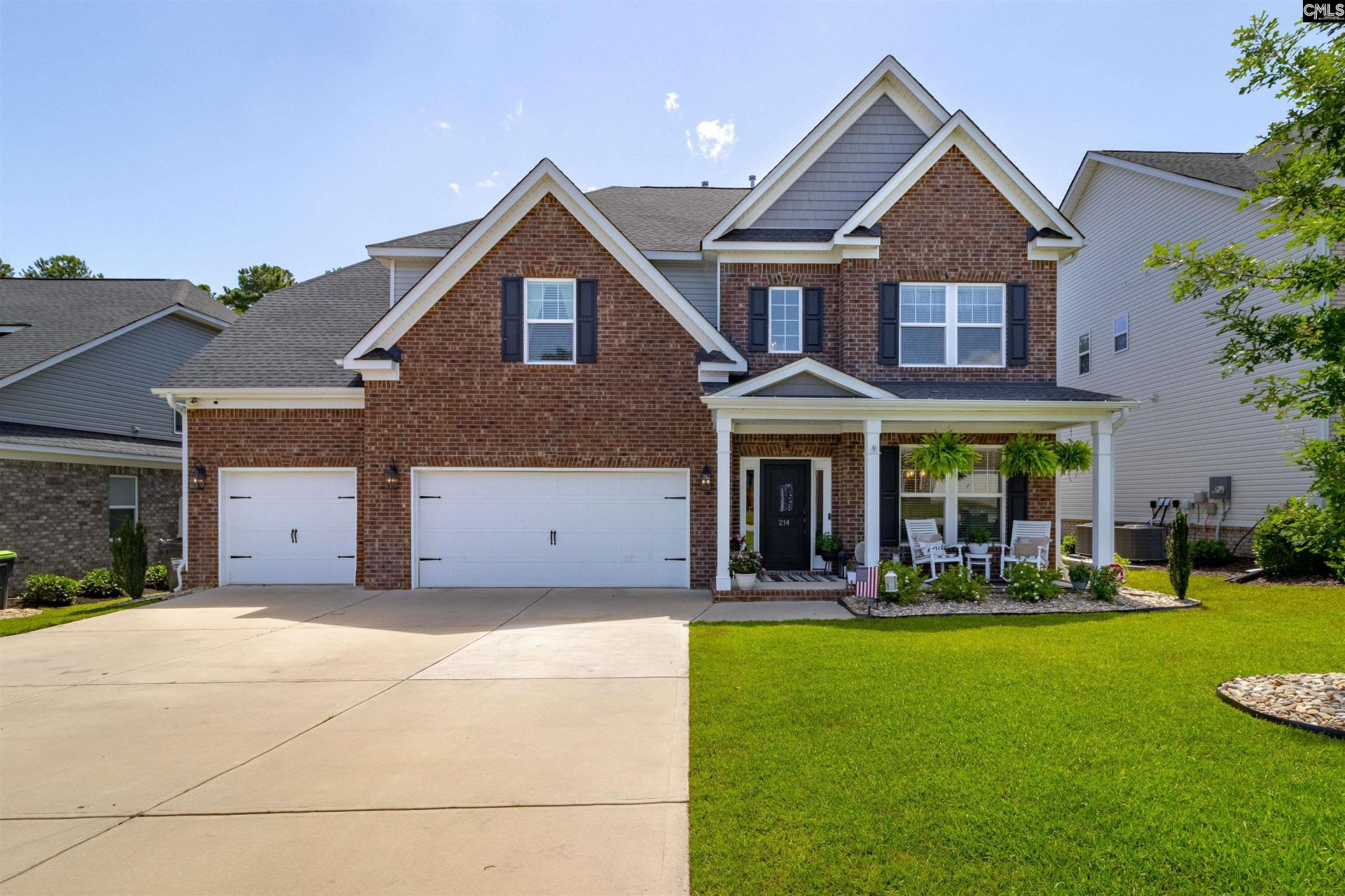 Creekside at Chapin Place, Chapin community