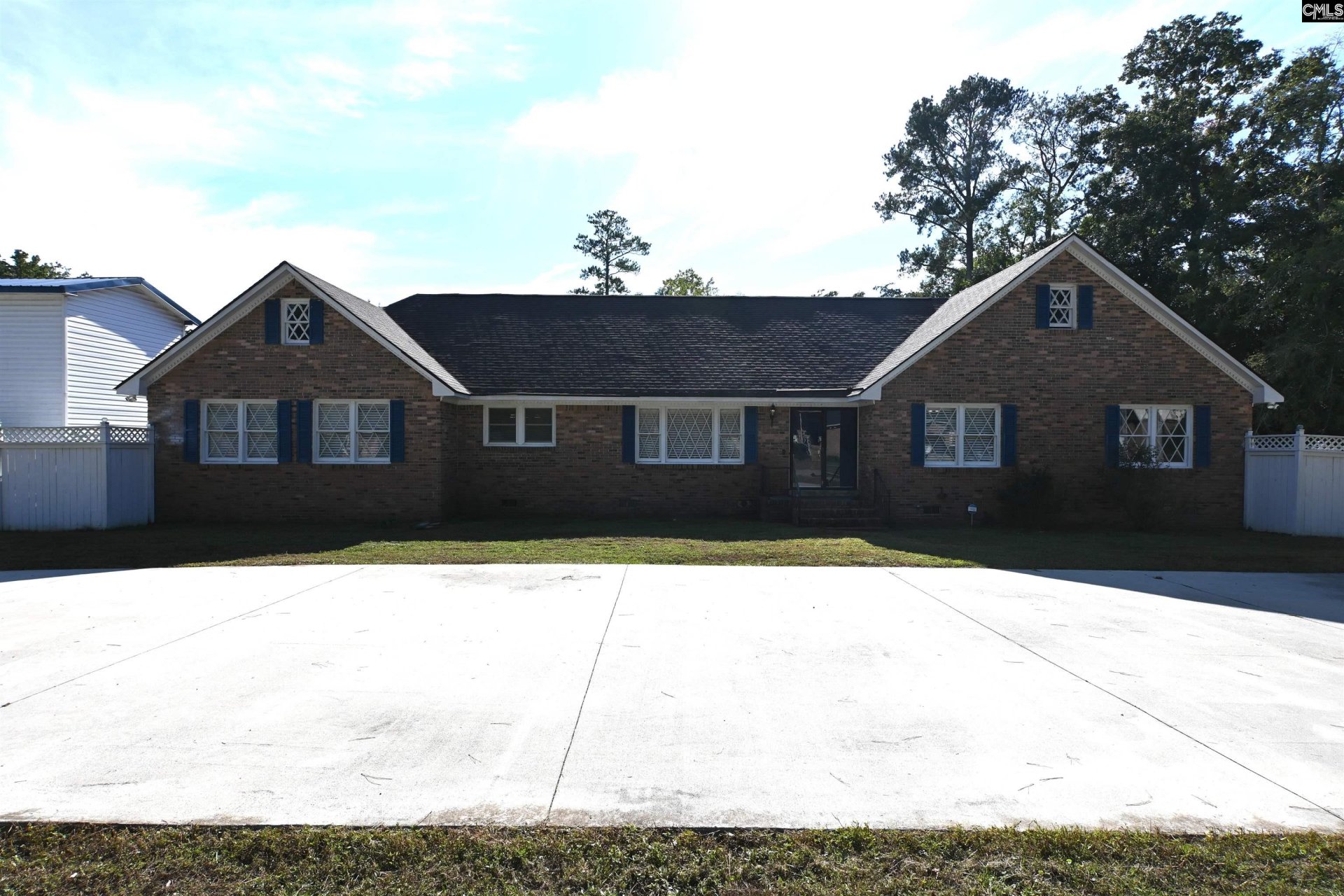 525 Smiths Market Road