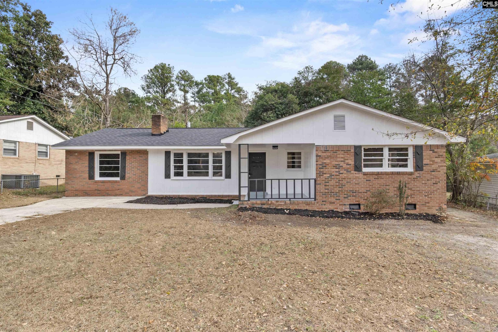 Stonehenge, Cayce community