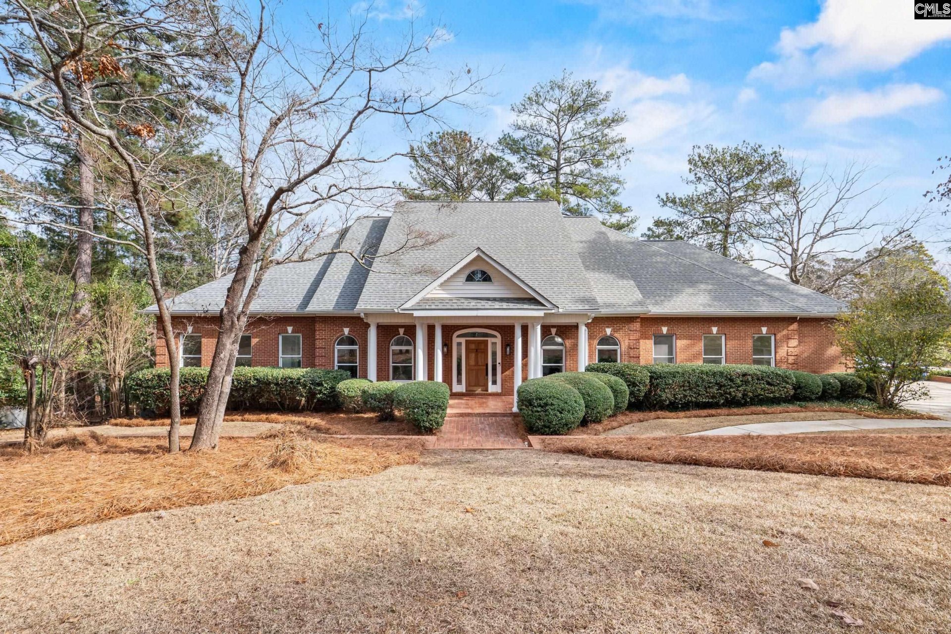 GOLDEN HILLS, Lexington community