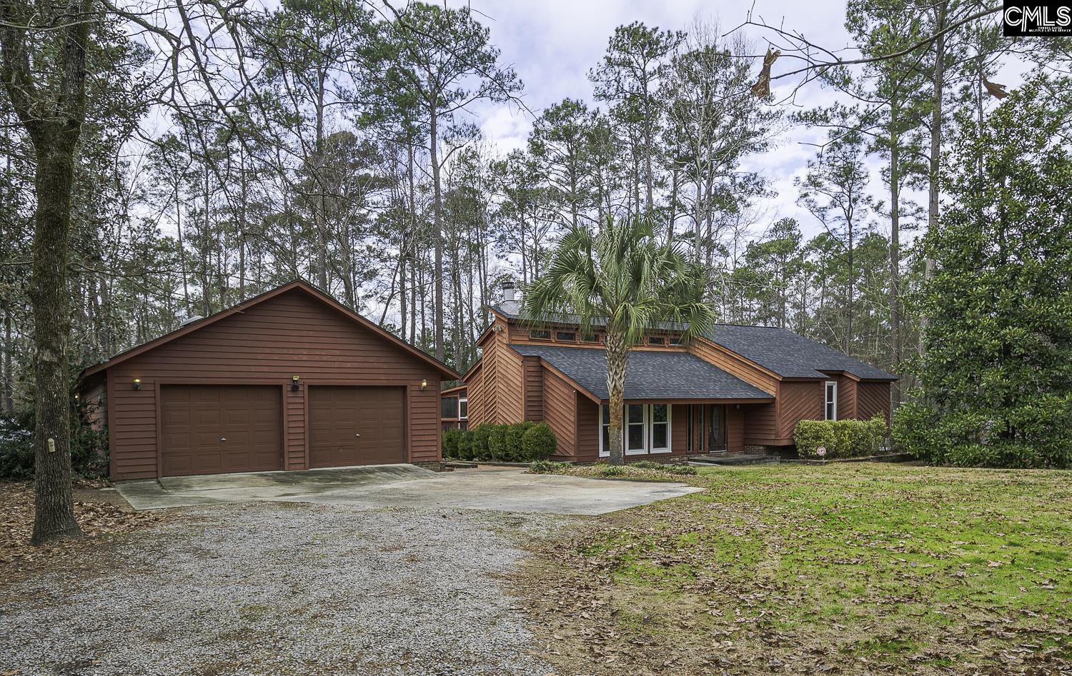 6 Running Fawn Court