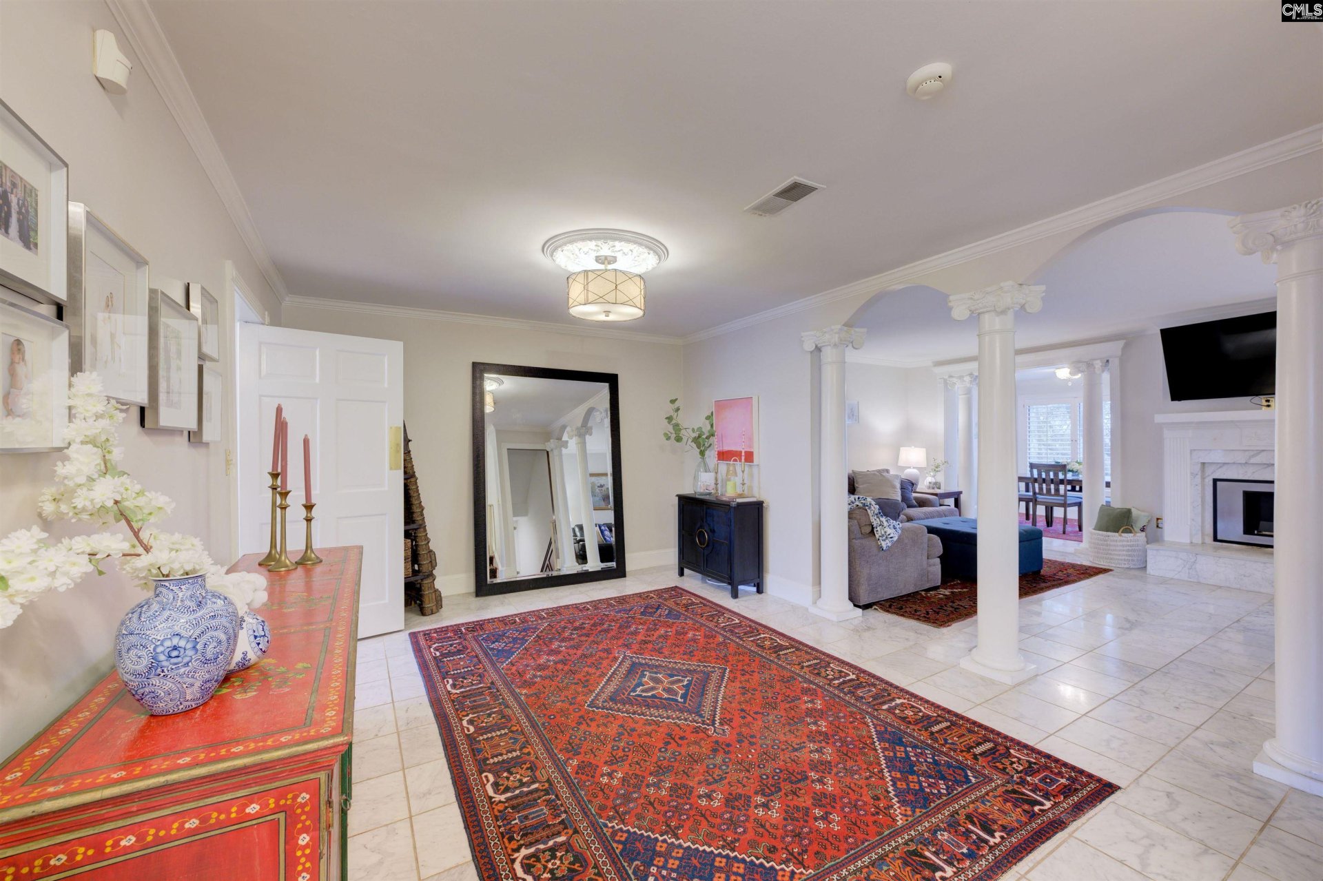 WOODHILL ESTATES, Columbia community