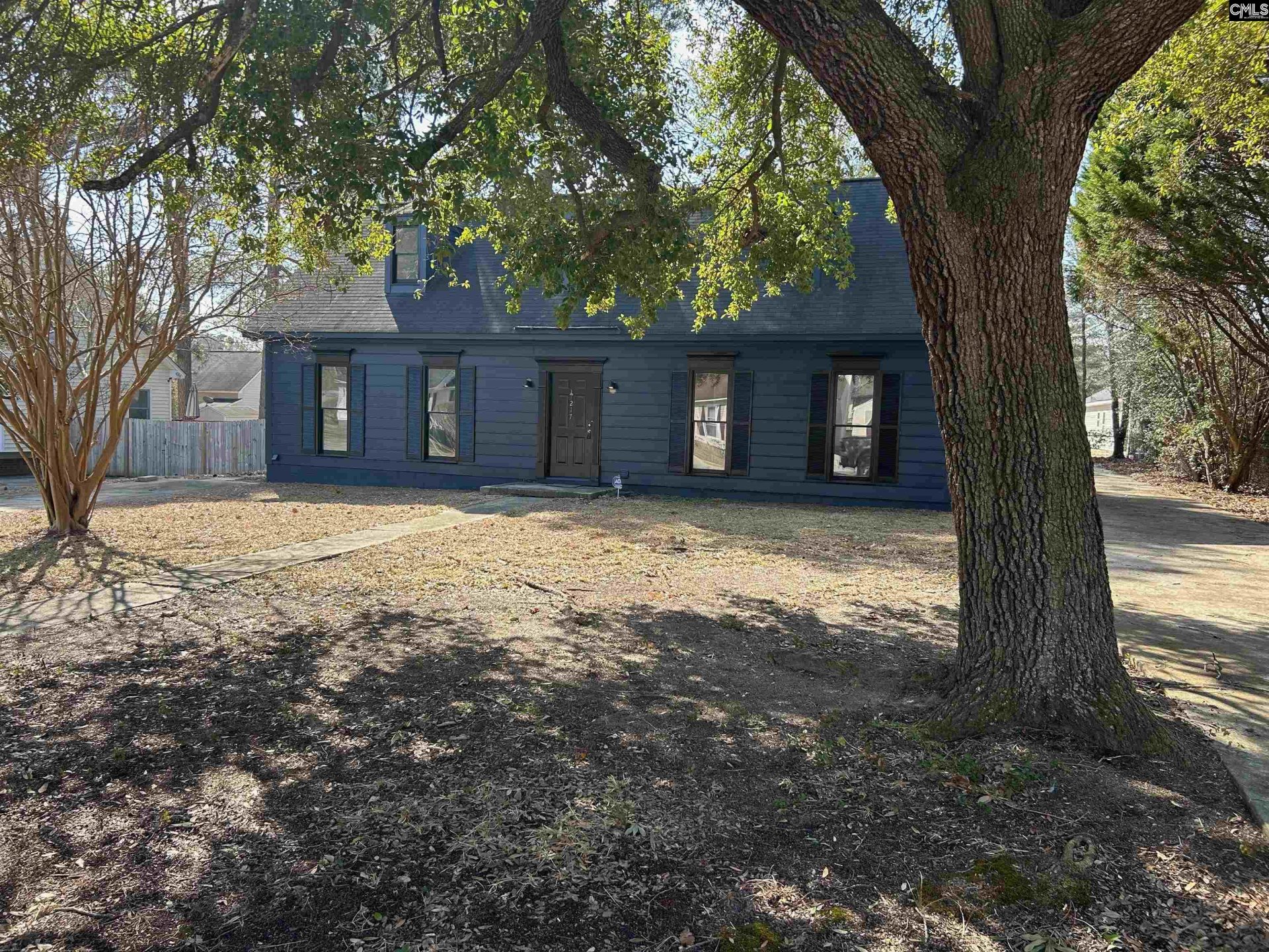 Quail Creek, Hopkins community