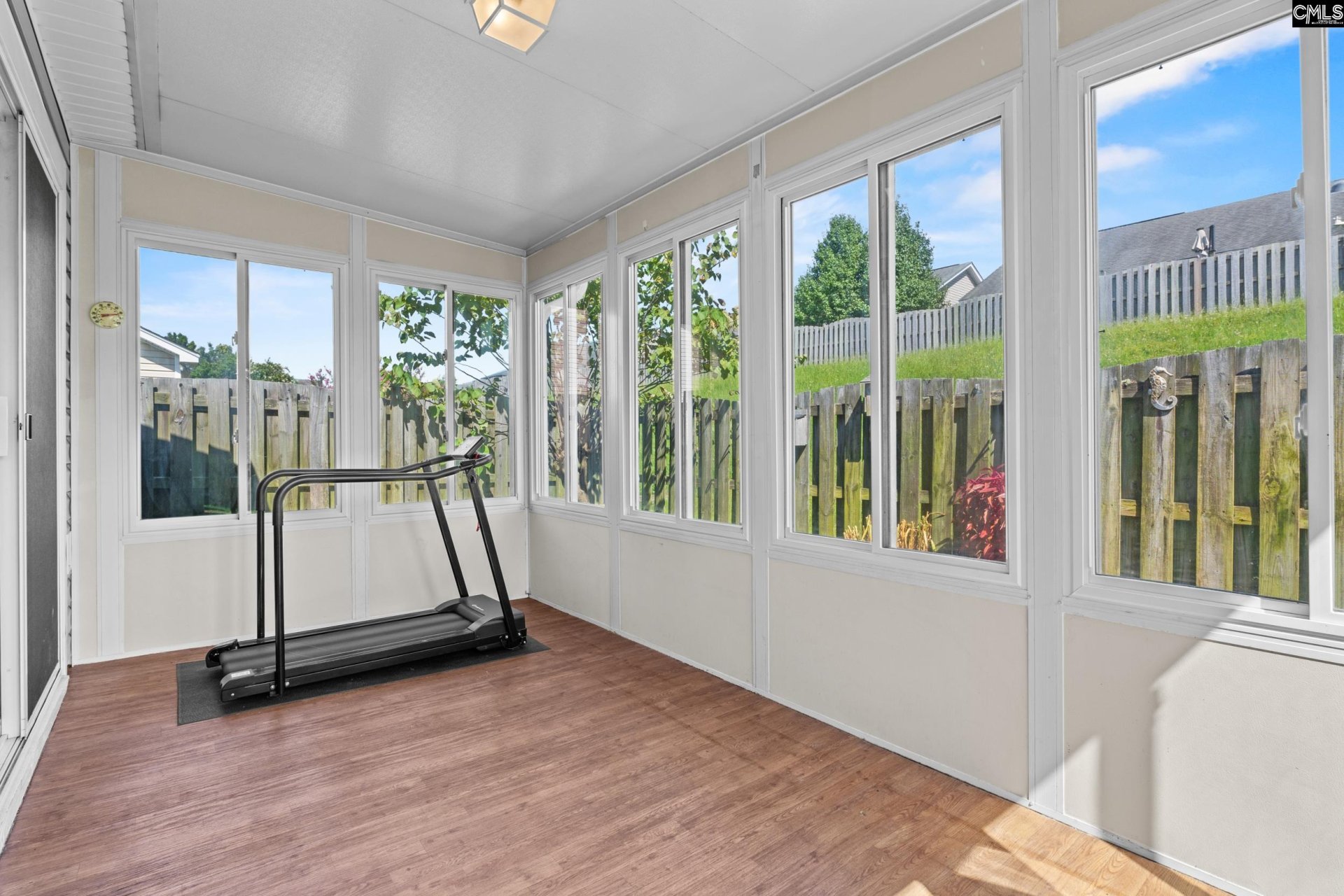 Courtside Commons, Lexington community