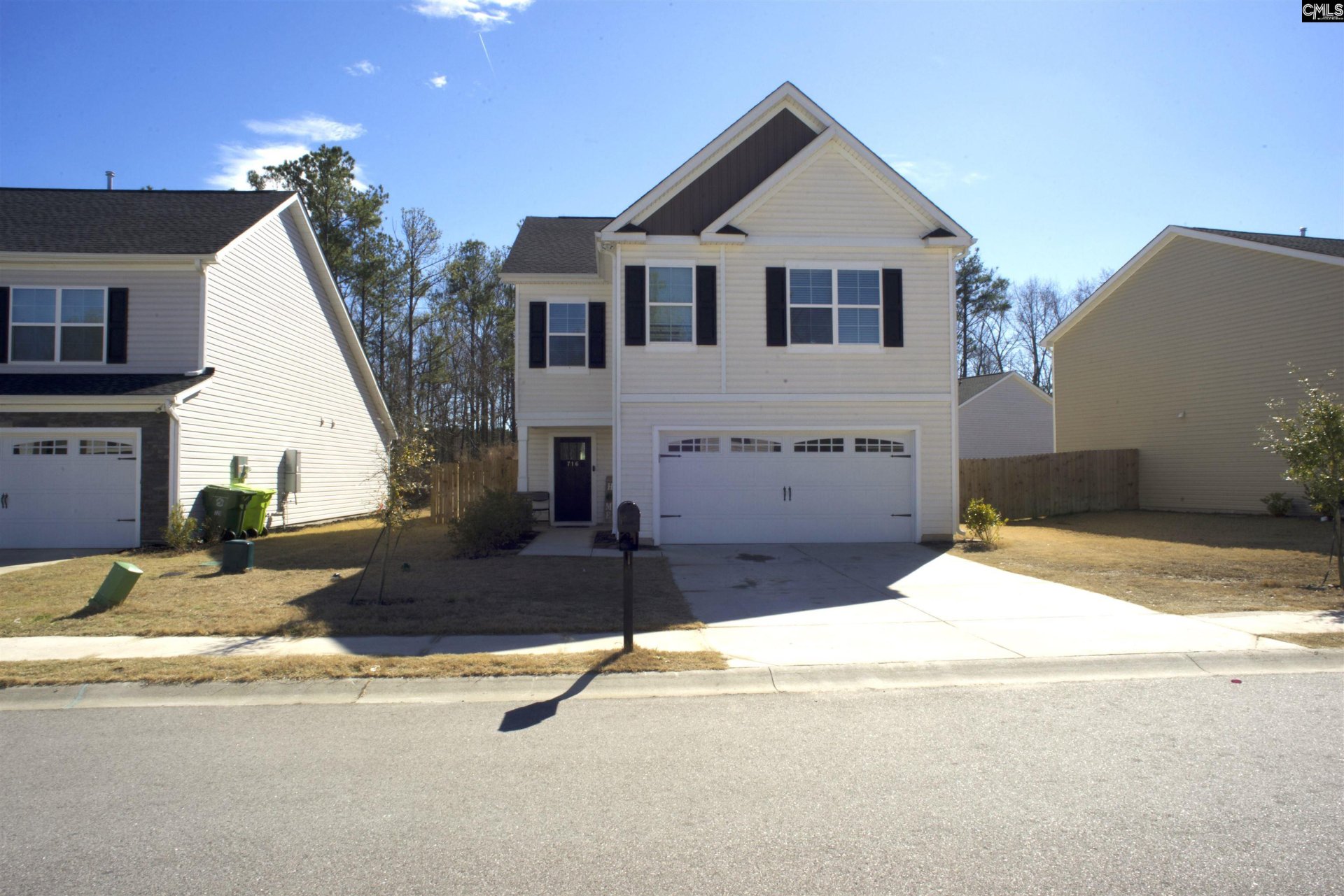 Willow Lake, Blythewood community