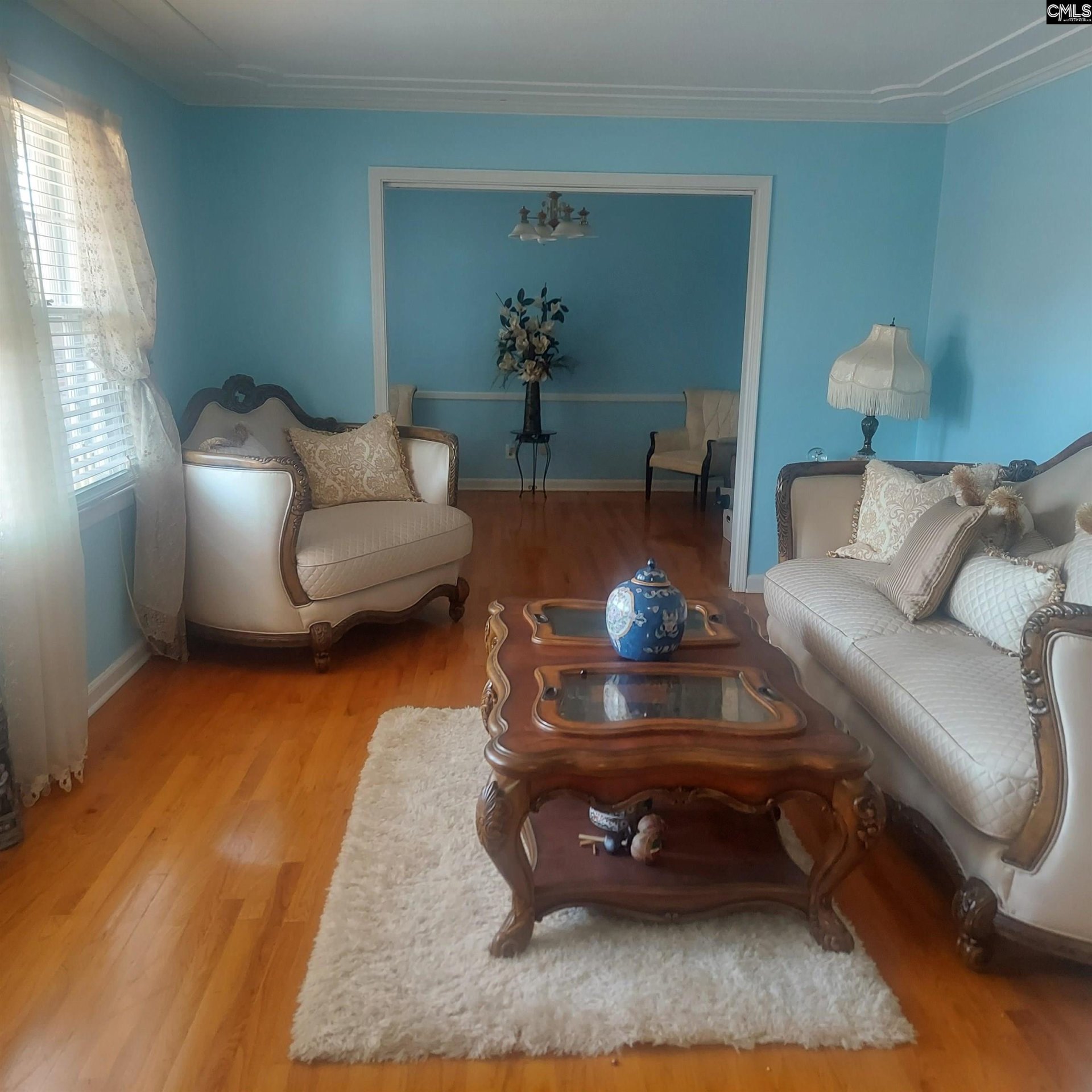 9850 Windsor Lake Boulevard