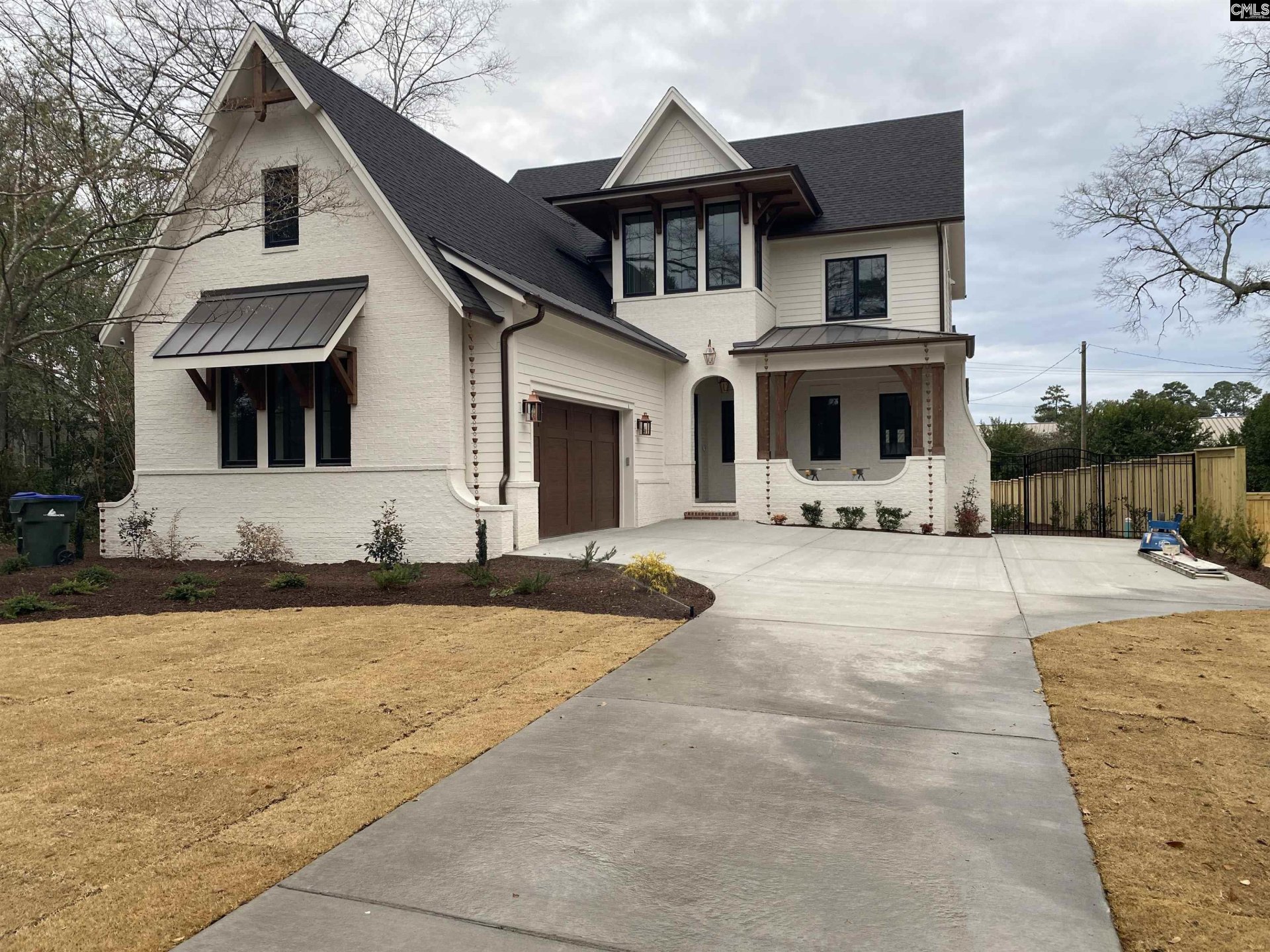 Forest Acres, Forest Acres community