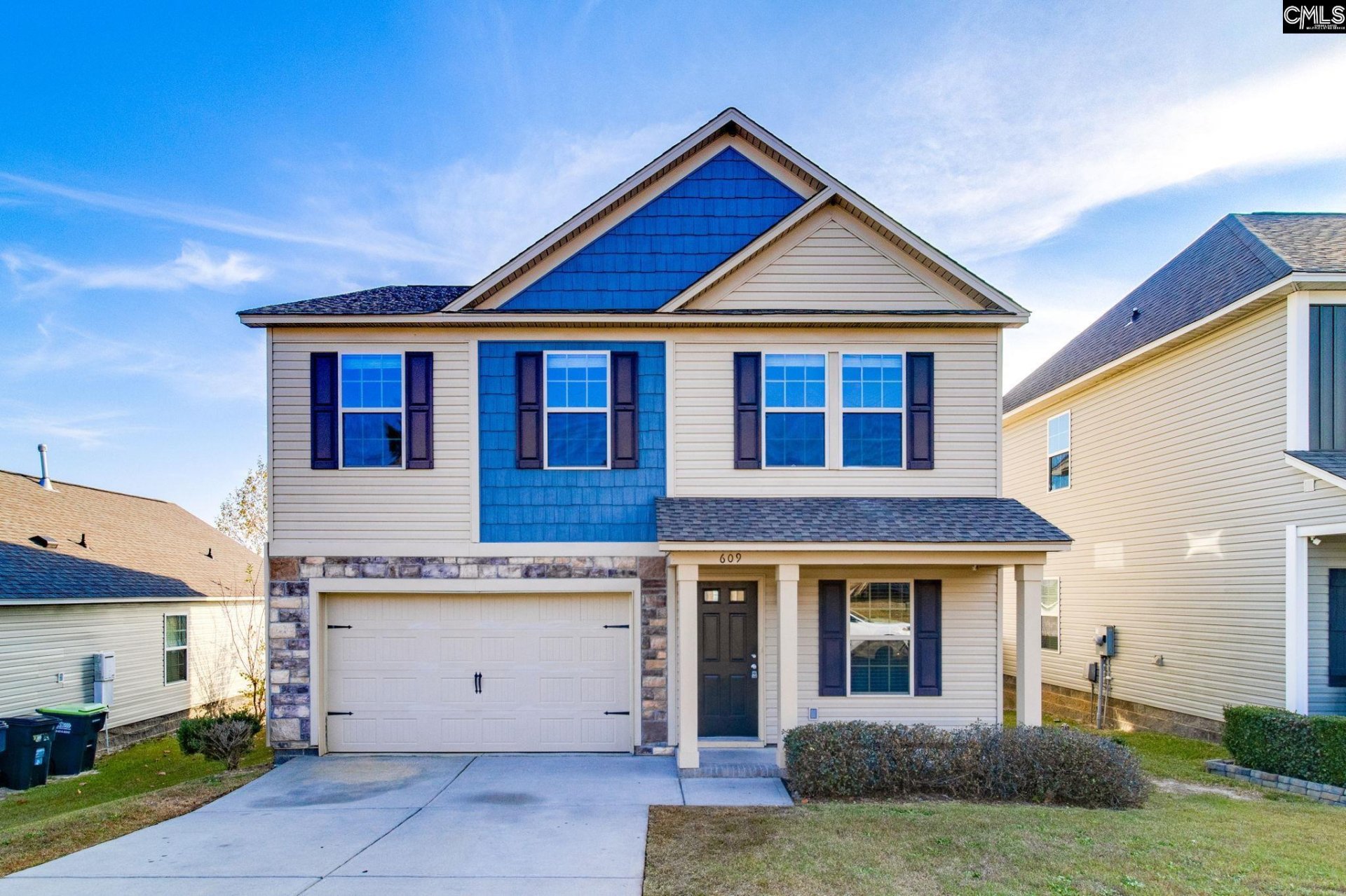 Summer Knoll, Lexington community