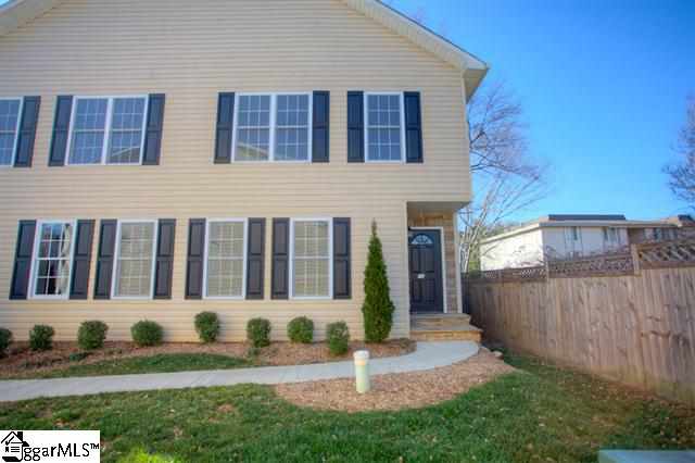 Property image 1 at 1132 E Lee Rd, Taylors, SC 29687