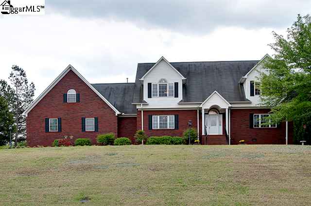 Property image 1 at 5 Valley Oak Drive, Greenville, SC 29617