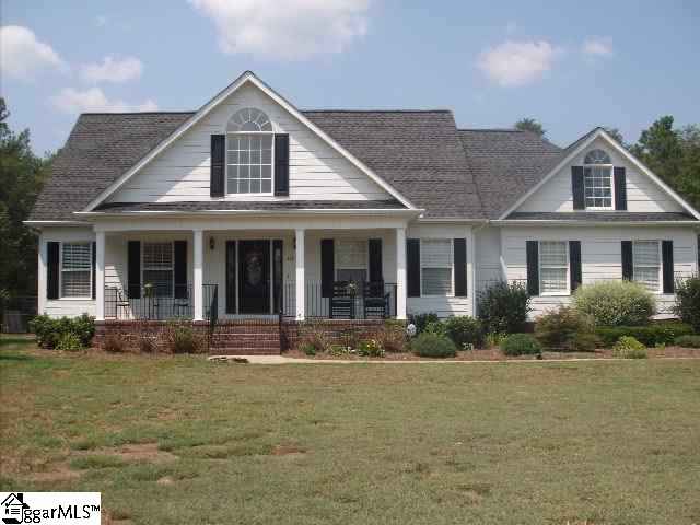 Property image 1 at 454 Sunset Pointe Dr, Lyman, SC 29365