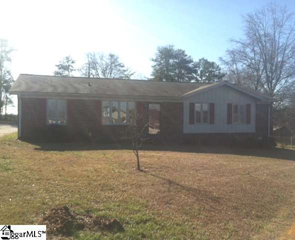Property image 1 at 217 SUNSET DR, Easley, SC 29640