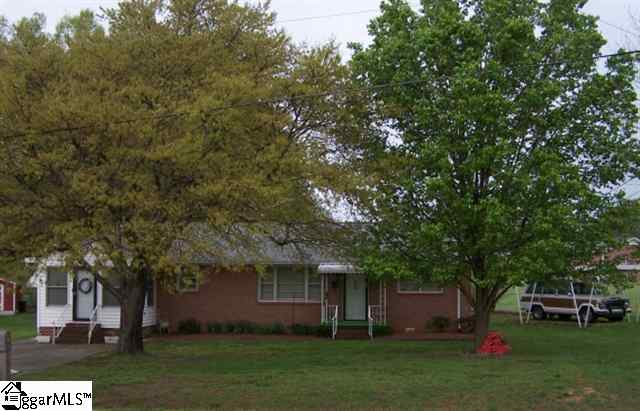 Property image 1 at 403 Fowler Road, Simpsonville, SC 29681