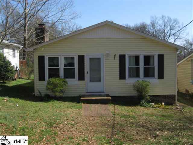 Property image 1 at 124-B Brookview Circle, Greenville, SC 29605