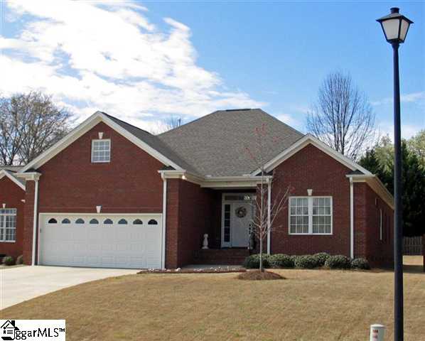 Property image 1 at 124 Hartsfield Drive, Easley, SC 29642