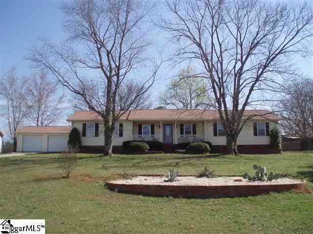 Property image 1 at 300 Kingston Way, Anderson, SC 29625