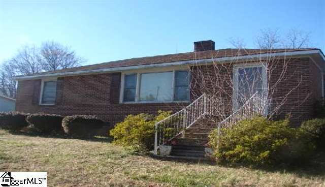 Property image 1 at 53 Vantross Ln, Greenville, SC 29607-4645