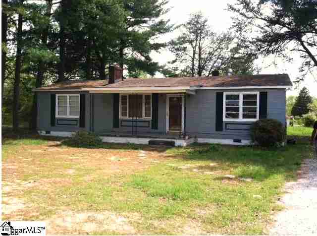 Property image 1 at 2 Lanford Drive, Greenville, SC 29605