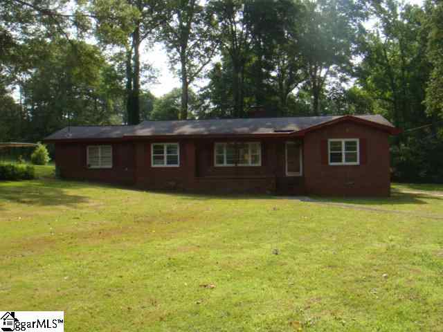 Property image 1 at 102 Helen Street, Simpsonville, SC 29681