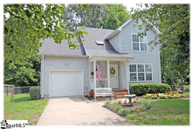 Property image 1 at 5 RICHDEN CT, Taylors, SC 29687