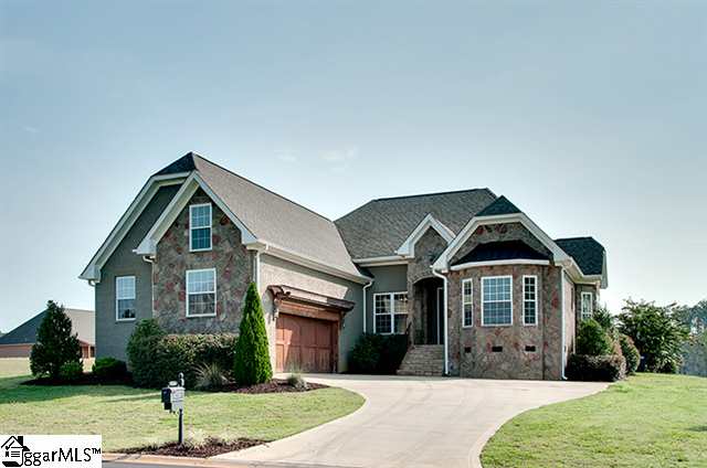 Property image 1 at 2 Country Mist Drive, Greer, SC 29651