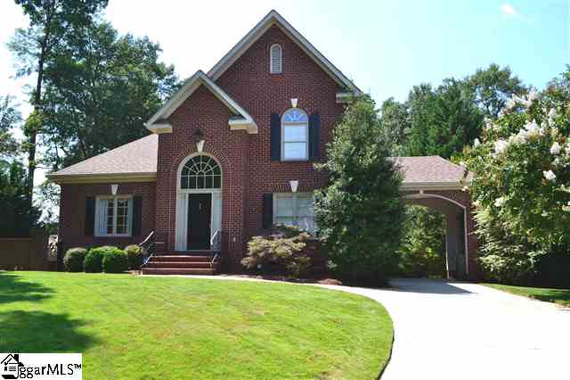 Property image 1 at 10 Travelers Ct, Simpsonville, SC 29681