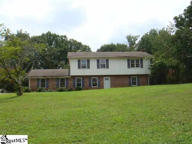 Property image 1 at 318 Golden Grove Circle, Piedmont, SC 29673